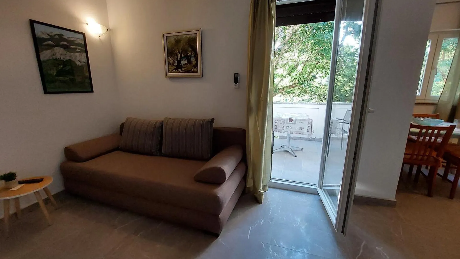 Apartments Nenad & Marija Pag Town