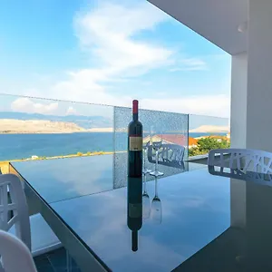The Secret Diamond Apartament